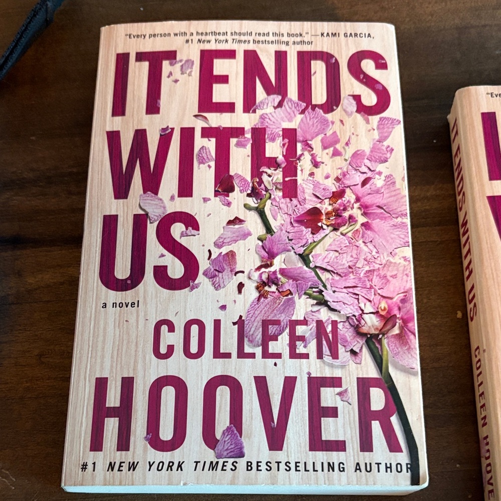 It ends with us Colleen Hoover Book